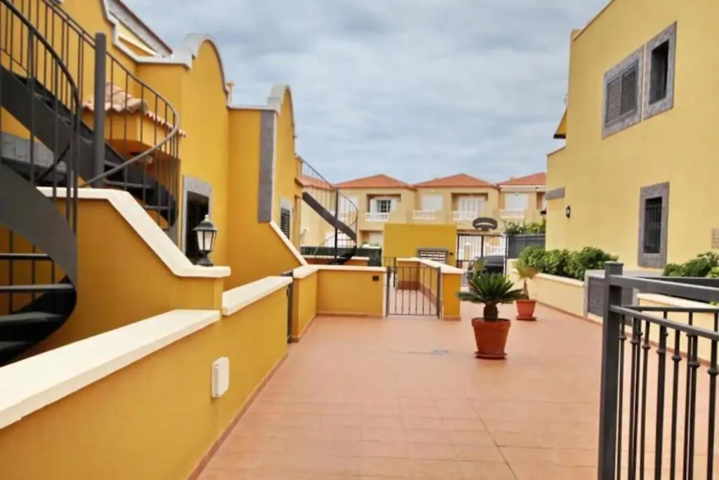 Beautiful Apartments In Charming Place El Duque Costa Adeje