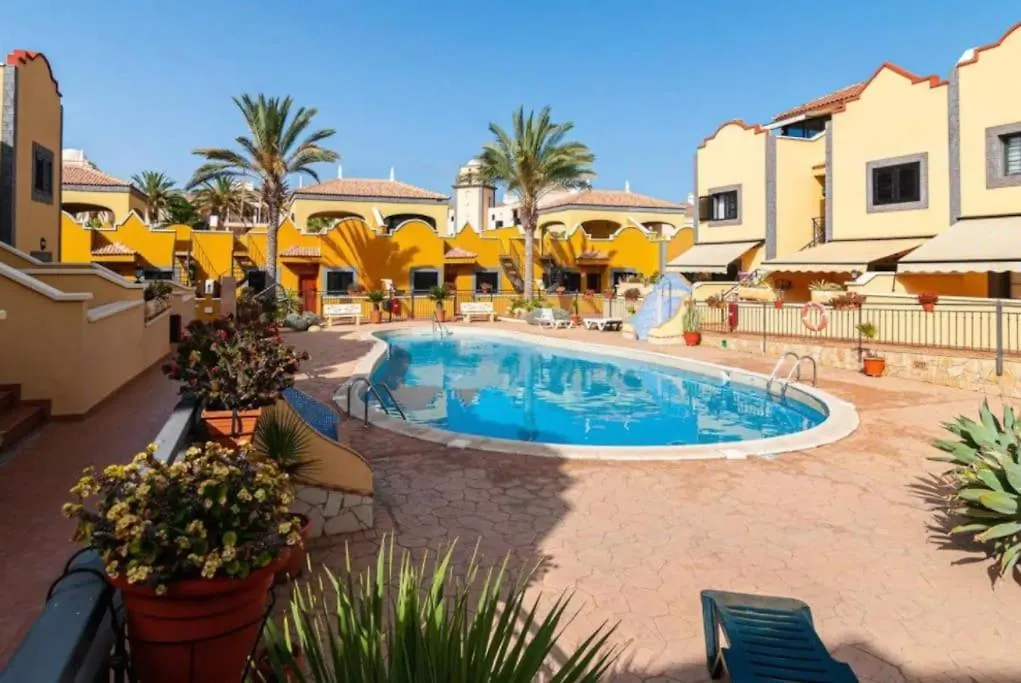 Beautiful Apartments In Charming Place El Duque Costa Adeje